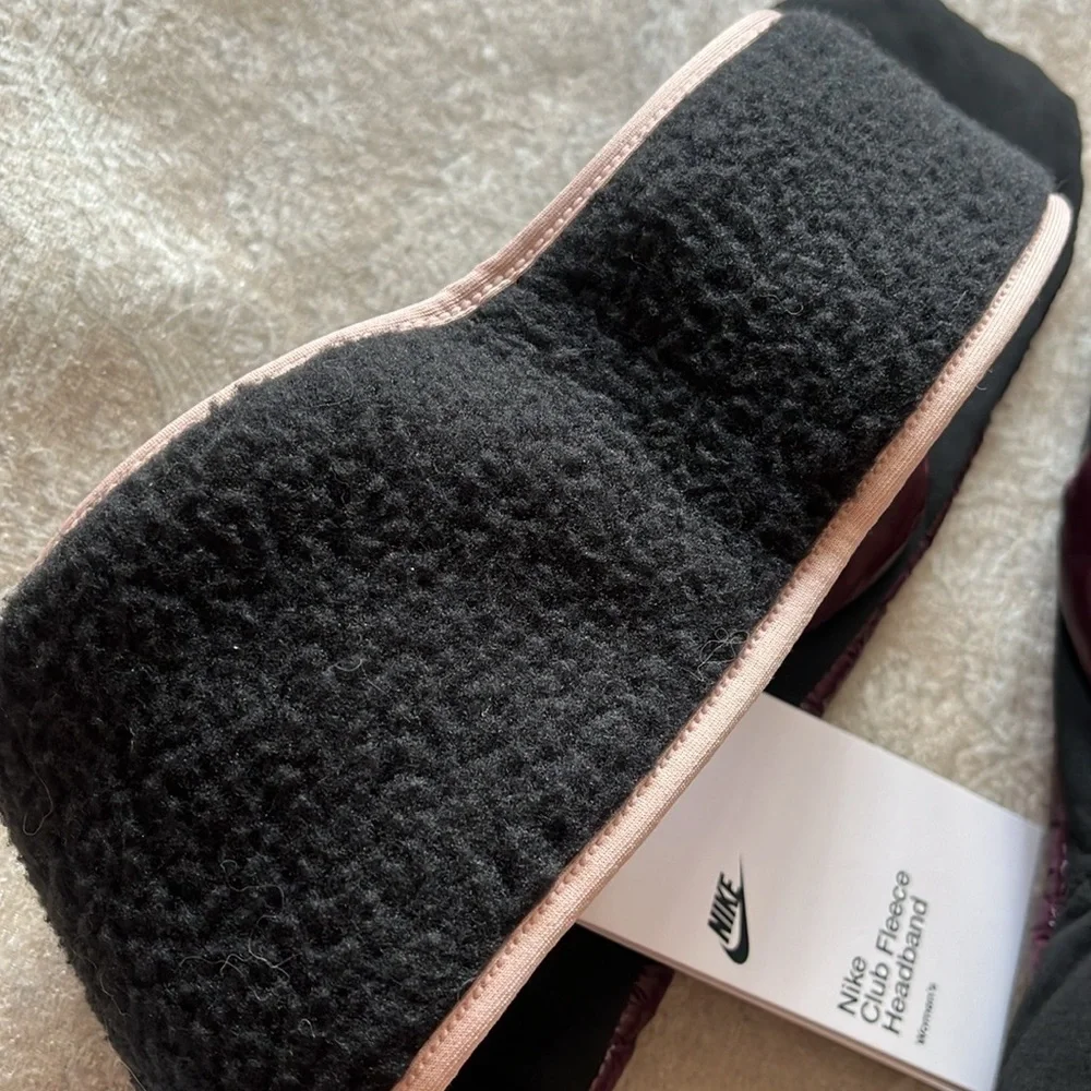 NWT Nike Club Fleece Pink Headband & NWOT Pajar 1963 Canada Burgundy Mittens Set